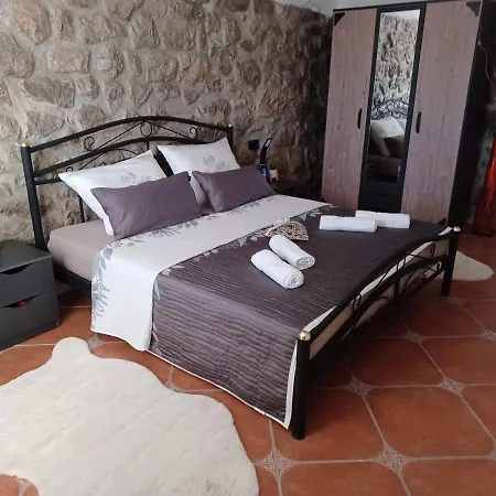 公寓 House Nirvana