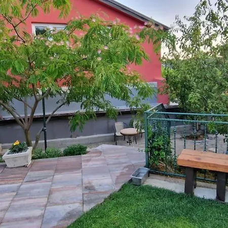 House Nirvana * 里耶卡