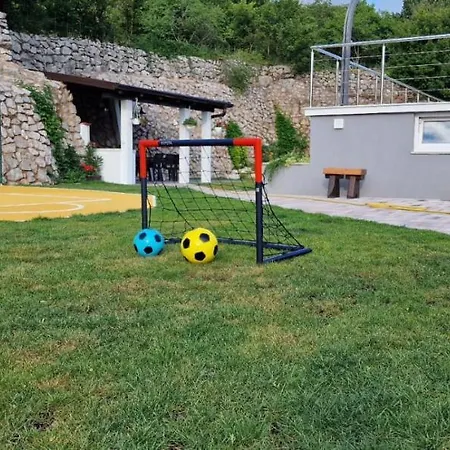 House Nirvana דירה *