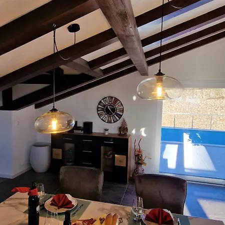 House Nirvana