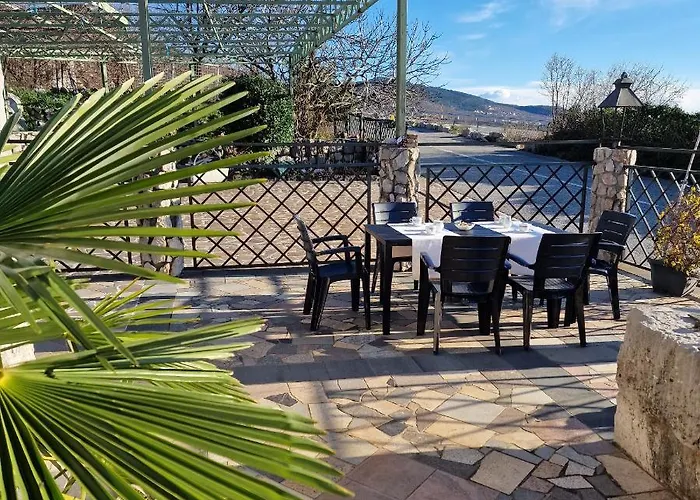 Appartement House Nirvana *