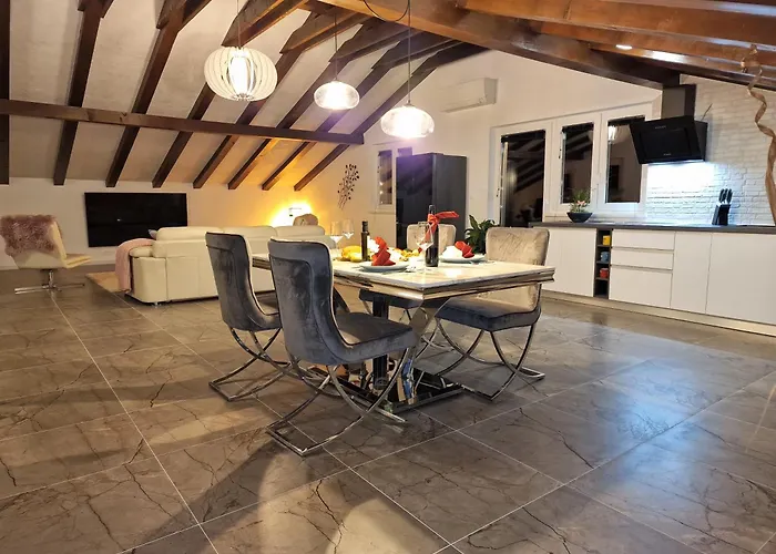 Appartement House Nirvana