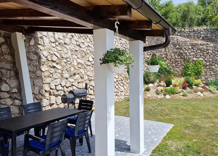 Appartement House Nirvana